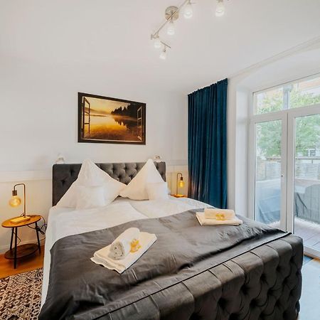 Blissplace 3 Zi Premium Apartment Nahe Getec Arena Mit Kingsize Betten Und Balkon Magdeburgo Exterior foto